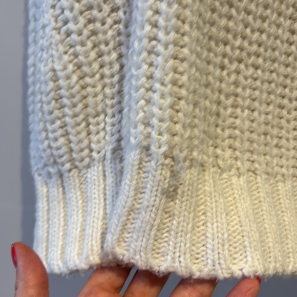 GUC Anine Bing Cozy White Sweater - XS (oversized) - Picture 4 of 8